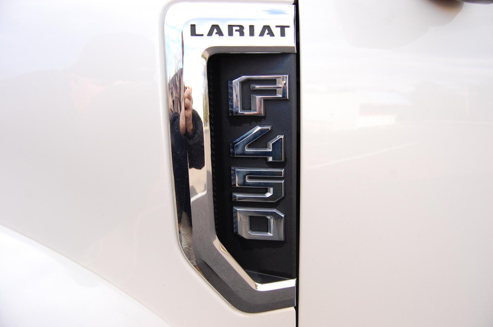 2017 White /Black Leather Ford F-450 SD Lariat Ultimate (1FT8W4DT7HE) with an 6.7 liter V8 Turbo Diesel engine, 6 speed Auto transmission, located at 6528 Lower York Road, New Hope, PA, 18938, (215) 862-9555, 40.358707, -74.977882 - 2017 Ford F450 Super Duty Lariat Ultimate. 4x4, Crew Cab, 6.7L Power Stroke Diesel Engine. White Platinum Metallic Tri-Coat Paint, Black Leather Interior. 82,250 miles. One owner. Ford ESP transferable warranty until March of 2025 or 125k miles. Intelligent Access w/ Remote Start, Tow Techno - Photo#21